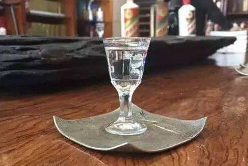 五糧液紅火爆38度喜慶酒價(jià)格表_五糧液干