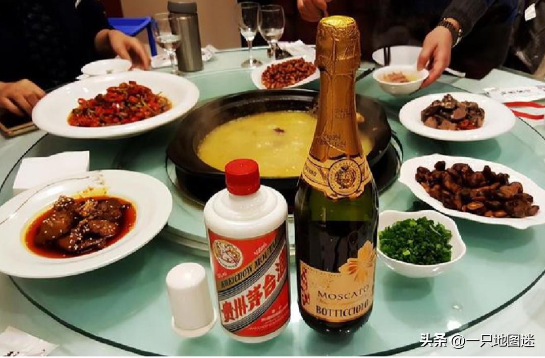 一兩白酒的熱量是多少？喝白酒到底會不會長