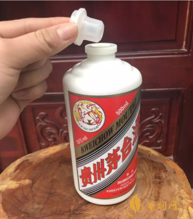 飛天茅臺(tái)空瓶回收價(jià)格 飛天茅臺(tái)空瓶多少錢