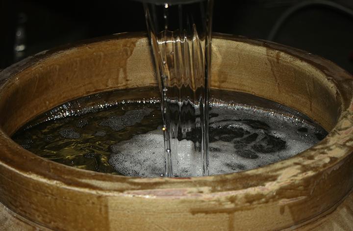 酒精勾兌酒的執(zhí)行標(biāo)準(zhǔn)_酒精勾兌酒能喝嗎_酒精勾兌酒