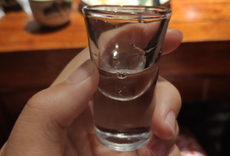 紅酒毫升數(shù)_紅酒一毫升等于多少克水_一瓶紅酒多少毫升