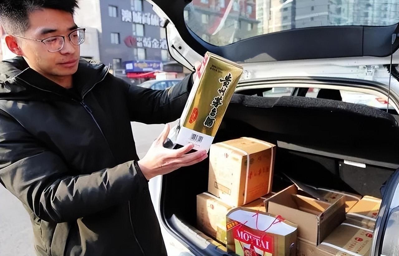 高端收藏酒只有茅臺(tái)？其實(shí)還有這4款，實(shí)力雄厚，值得入手