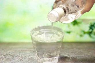 存放白酒多長喝好時(shí)間呢_白酒存多久好喝_白酒存放多長時(shí)間最好喝